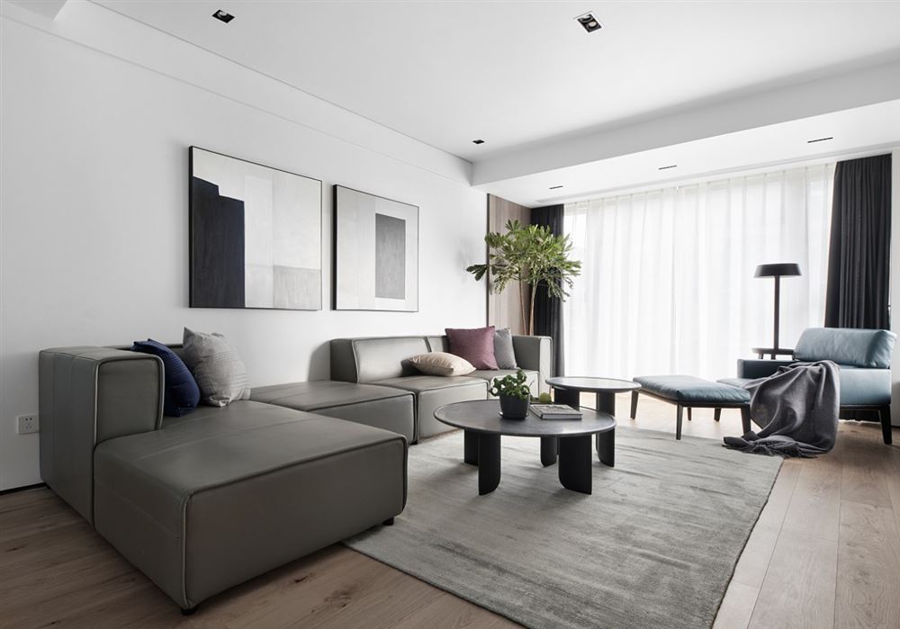 江門市萊茵華庭現代簡約風格三居室裝修案例