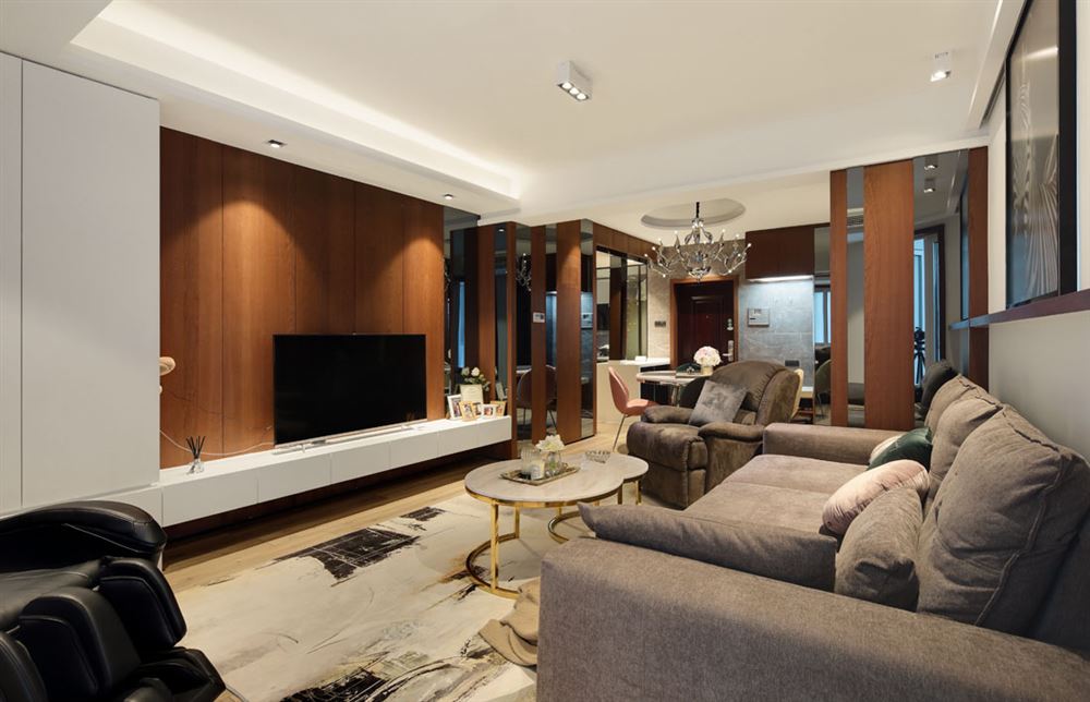 北海市特力花園輕奢風格三居室裝修案例