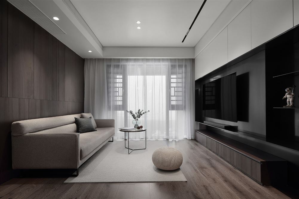 佛山市綠城桂語映月輕奢風格三居室裝修案例