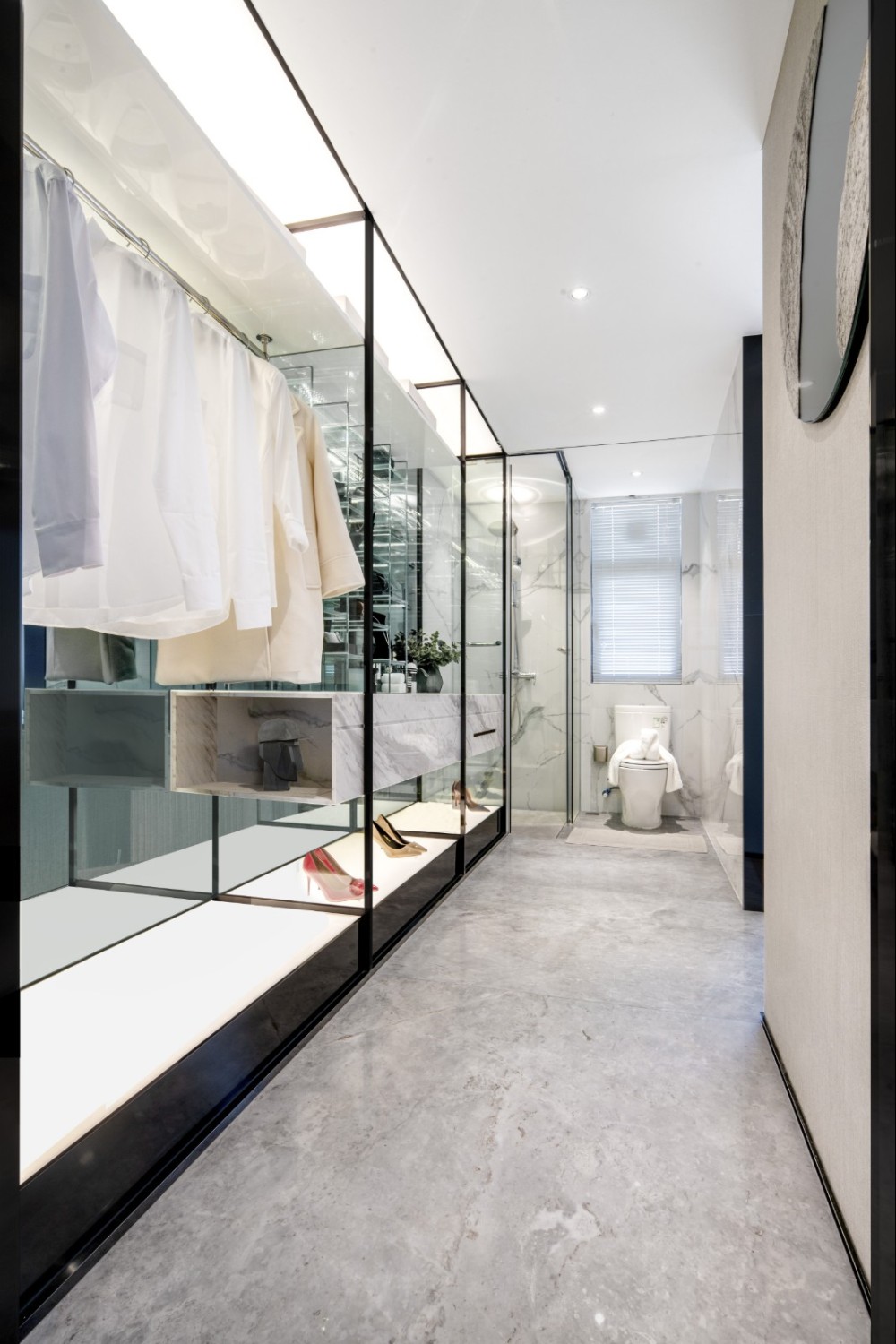 現代簡約風格室內設計家裝案例-衣帽間 現代簡約風格室內設計家裝案例-衣帽間