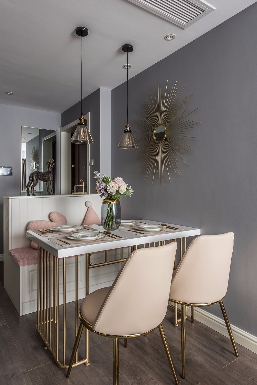 裝修案例歐式輕奢風格室內裝修效果圖-餐廳 裝修案例歐式輕奢風格室內裝修效果圖-餐廳