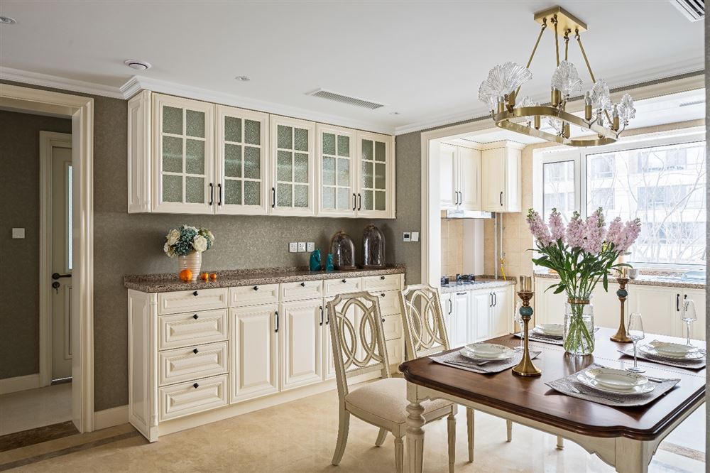 廣州市琶洲新村美式風格三居室裝修案例