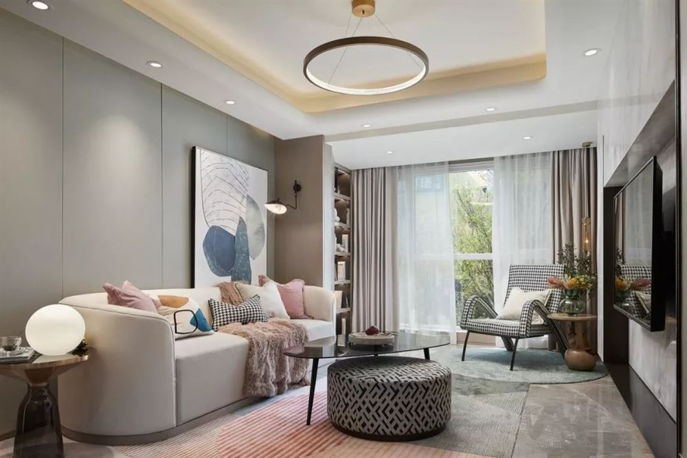 廣州市荔港南灣輕奢風格三居室裝修案例