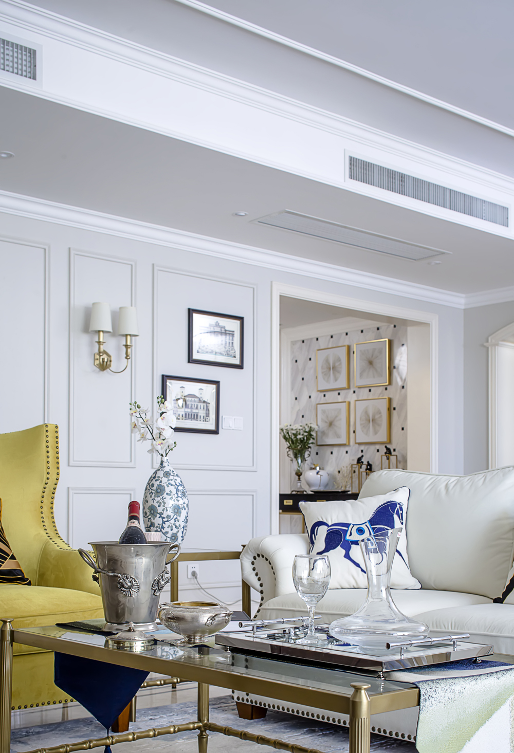 歐式輕奢風(fēng)格家裝設(shè)計(jì)室內(nèi)裝修效果圖-客廳茶幾 歐式輕奢風(fēng)格家裝設(shè)計(jì)室內(nèi)裝修效果圖-客廳茶幾