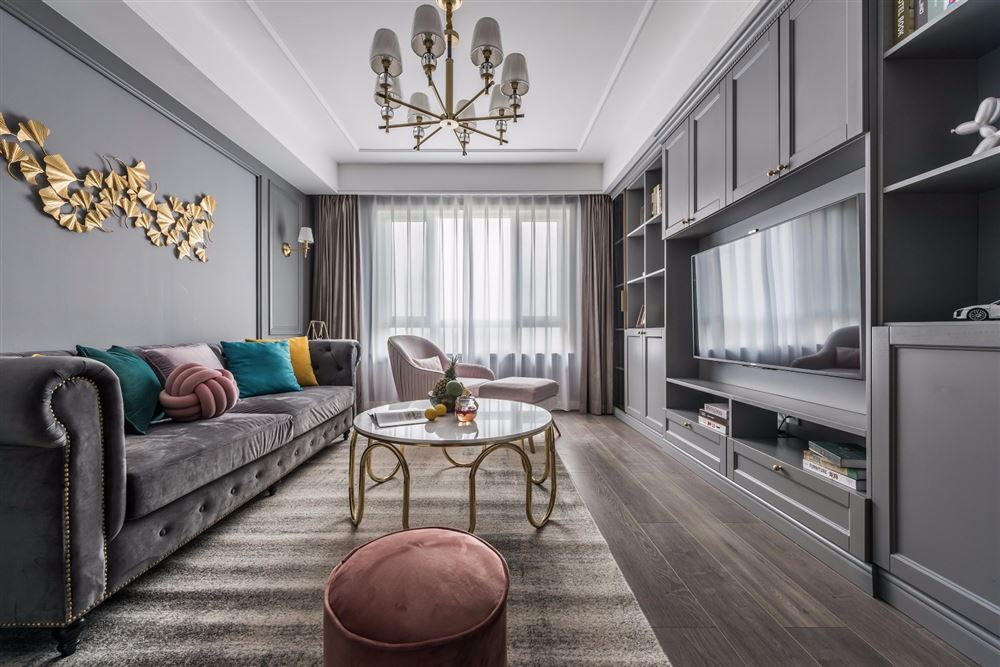 廣州市鴻成·珠江玥輕奢風(fēng)格二居室裝修案例