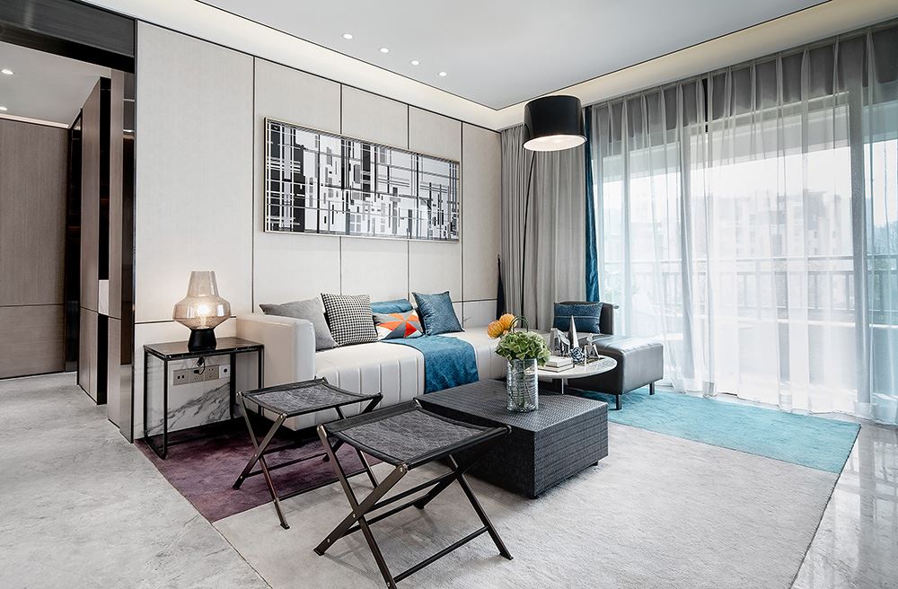 南寧市盛天華府輕奢風格三居室裝修案例