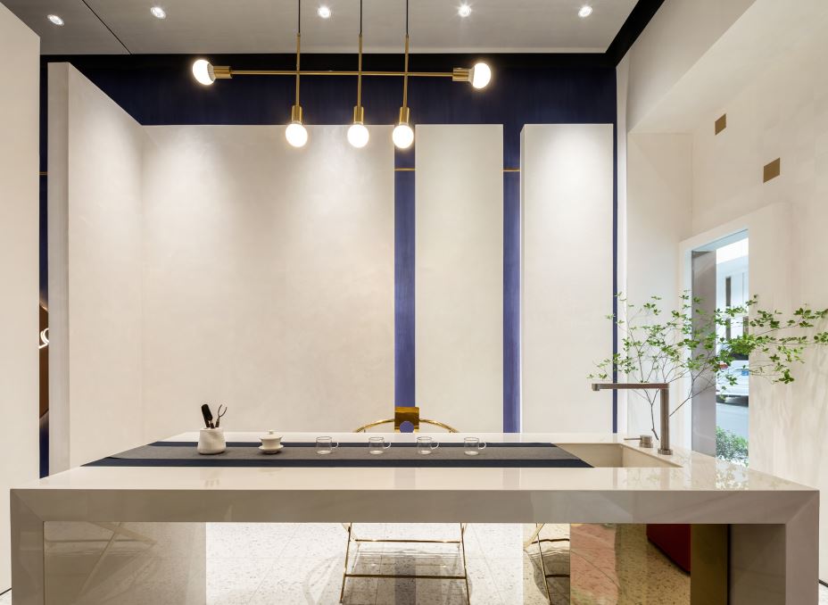 江門市東堯路住宅樓輕奢風格三居室裝修案例