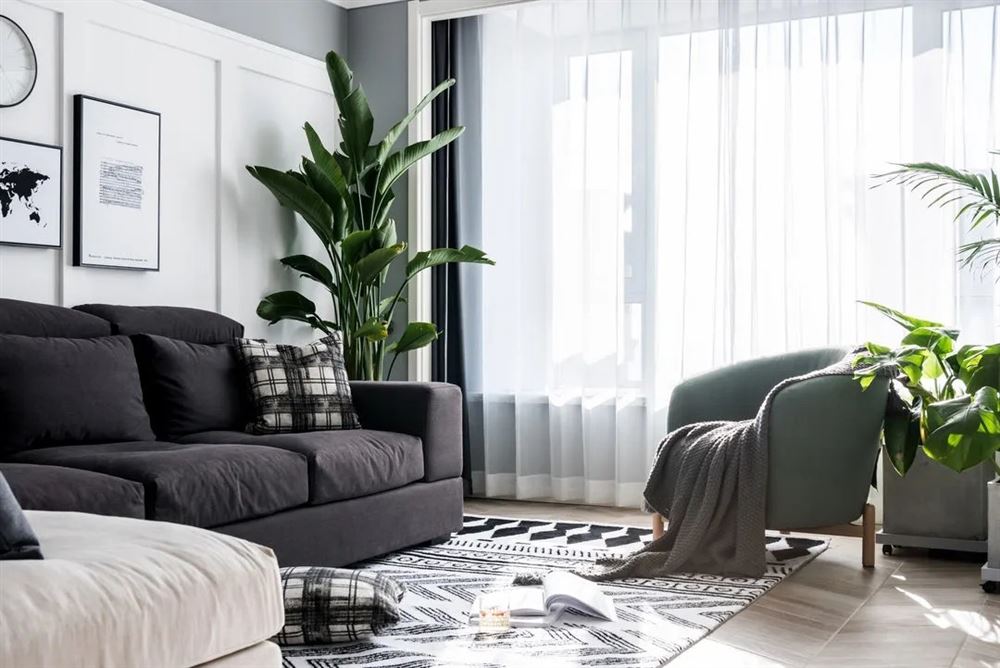 廣州市鴻成·珠江玥北歐風(fēng)格三居室裝修案例