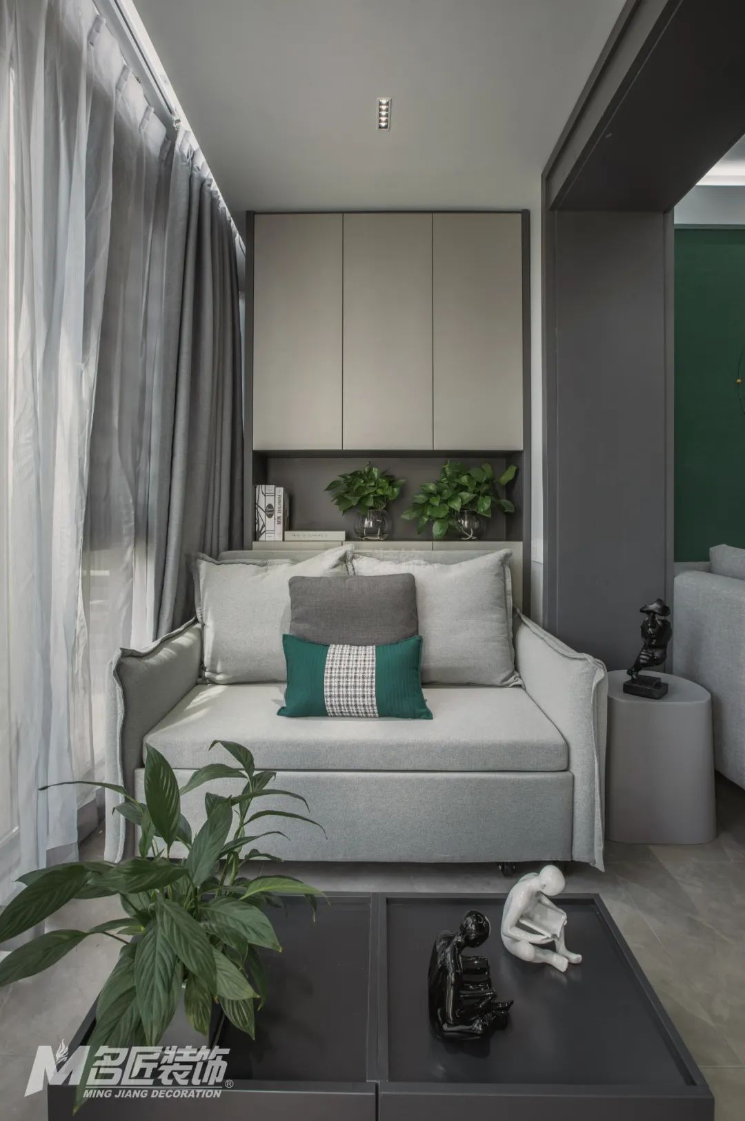 現(xiàn)場(chǎng)實(shí)景—生活陽臺(tái)