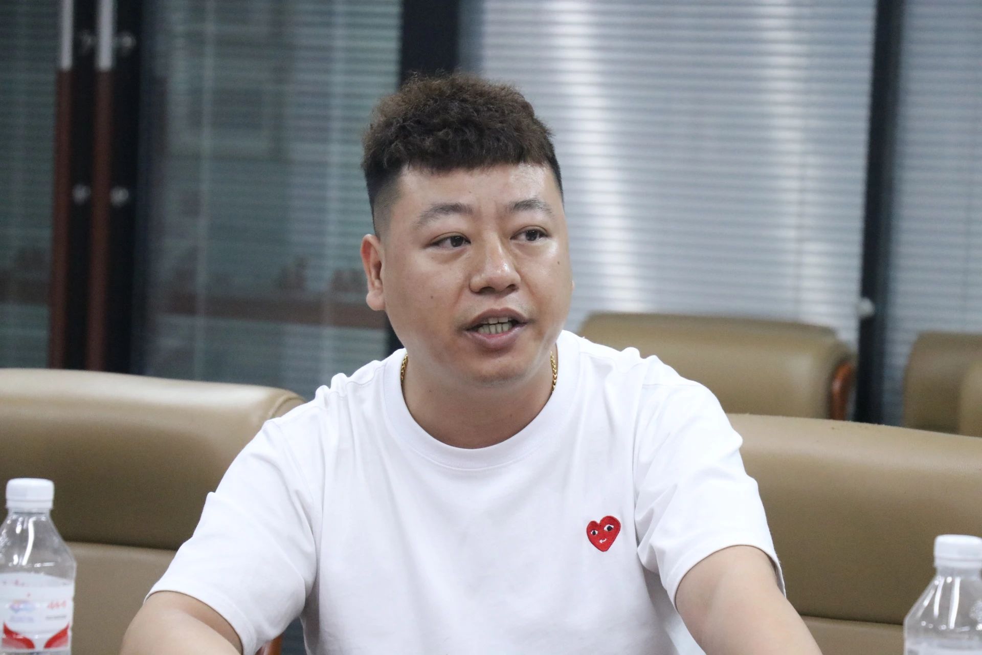 10, ae6242581c62c3df848d954ab428d71a.jpg